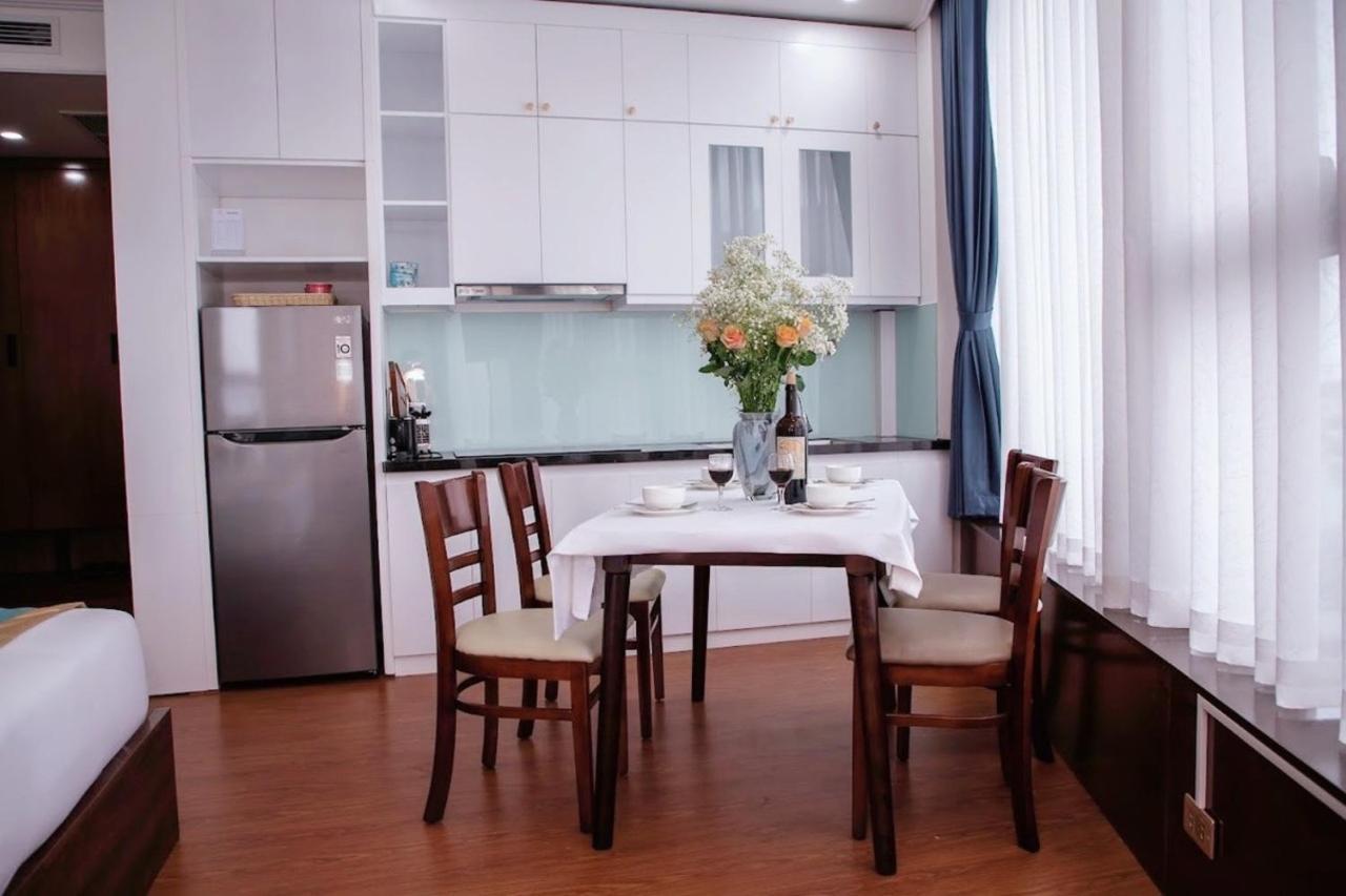 Sala Hotel Mong Cai Kültér fotó